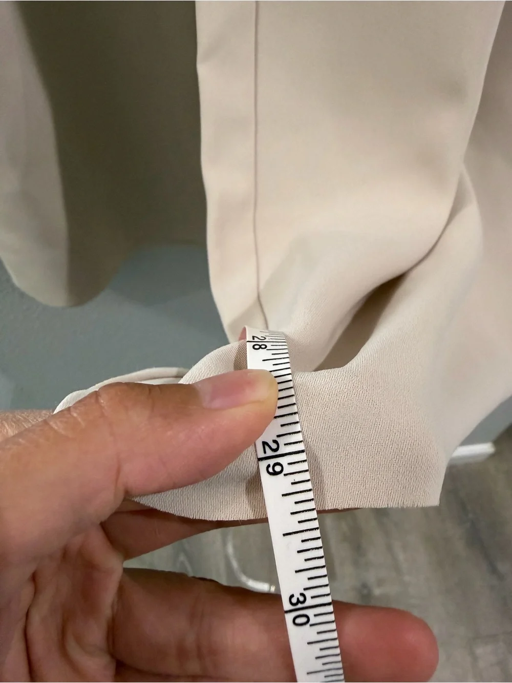 Aritzia Babaton Parker Palazzo Pant - Studio Drape - Picture 10 of 12